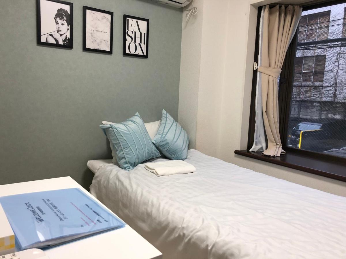 Fact Dream House 新宿三丁目徒歩3分色々揃うワンルーム โตเกียว ภายนอก รูปภาพ